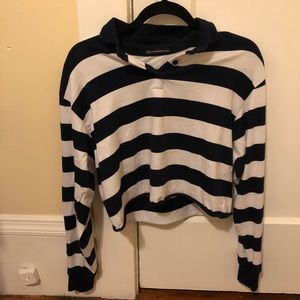Brandy Melville Stripped Cropped Shirt